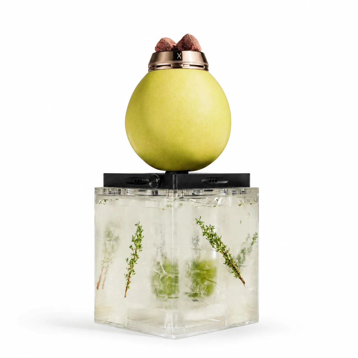 Hoob Atom with a clear thyme composition and a pomelo fruit bowl